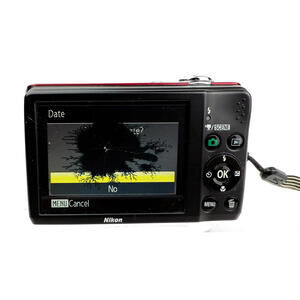 Nikon COOLPIX L22 Digital Camera - Red **PARTS**